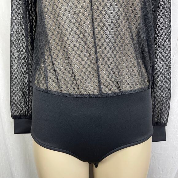 💋 Black Sheer Lattice Crosshatch Lace Bodysuit Long Sleeves Key Hole Forever 21 - Picture 3 of 16